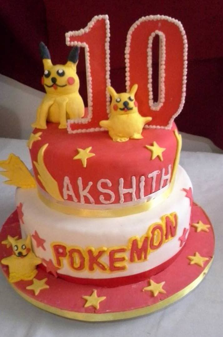 Pokemon Pikachu Cake